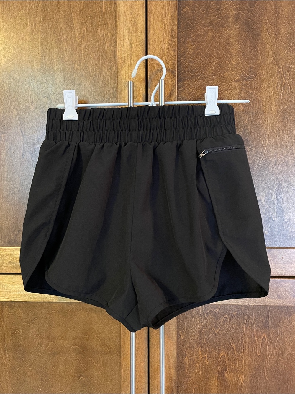 Blooming Jelly Black Athletic Shorts with Zip Pocket and Liner